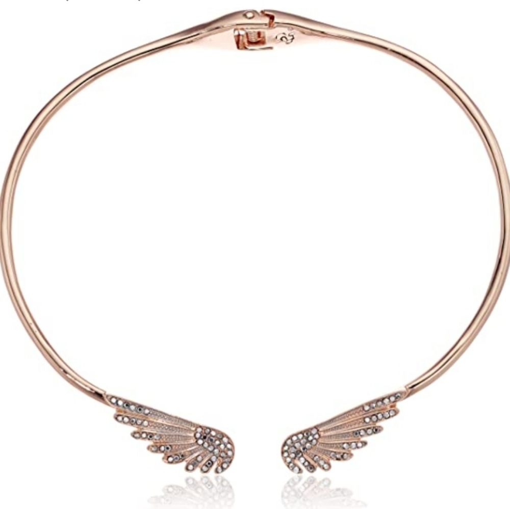 Betsey Johnson Wing Hinge Collar Necklace Rose